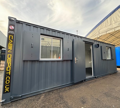 24x9 open plan office - |,